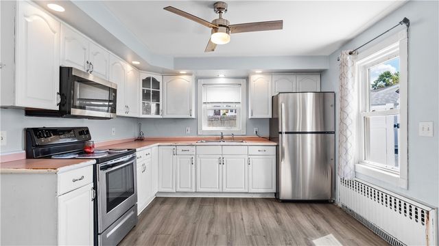 180 Grassmere Avenue, East Providence, RI 02914