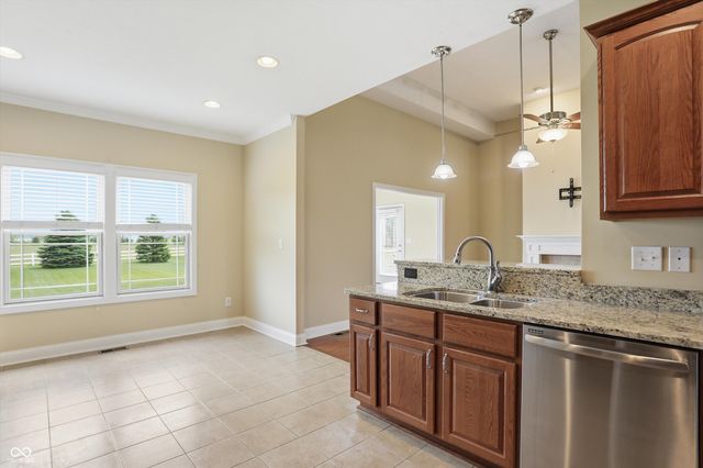 4055 Snaffle Bit Road, Lebanon, IN 46052