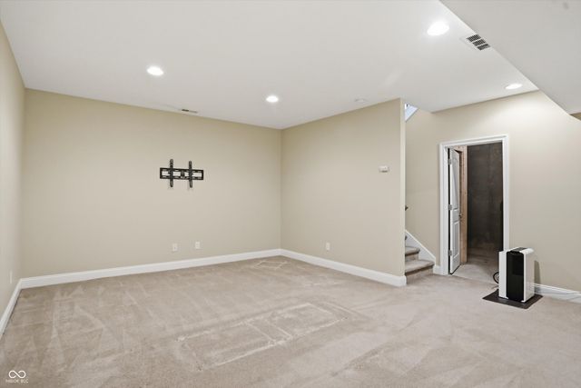 4055 Snaffle Bit Road, Lebanon, IN 46052