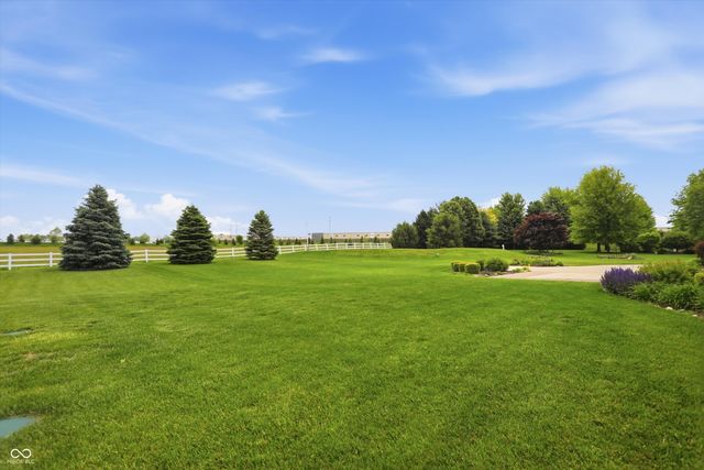 4055 Snaffle Bit Road, Lebanon, IN 46052