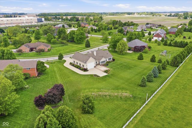 4055 Snaffle Bit Road, Lebanon, IN 46052