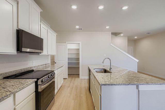 465 Suffolk Drive, Ferris, TX 75125