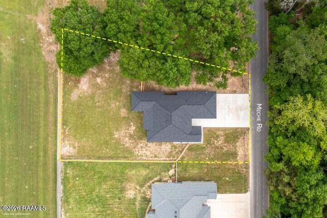 230 Meche Road, Arnaudville, LA 70512