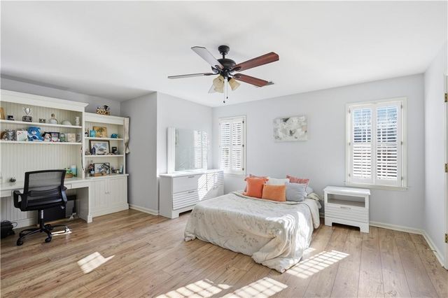 1125 Charlton SW Trace, Marietta, GA 30064