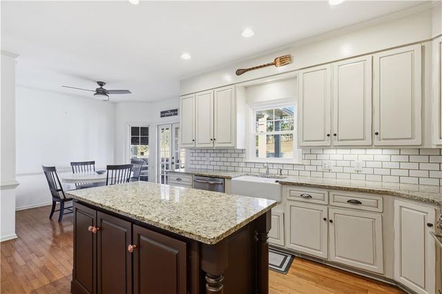 1125 Charlton SW Trace, Marietta, GA 30064