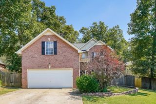 2024 Summit Ln, La Vergne, TN 37086