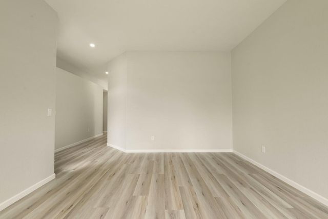 9673 Twin Creeks Ave, Stockton, CA 95219