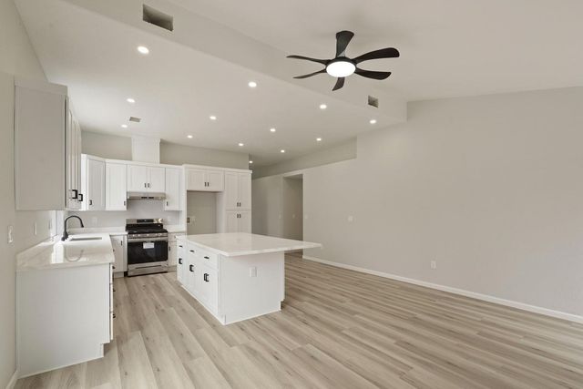 9673 Twin Creeks Ave, Stockton, CA 95219