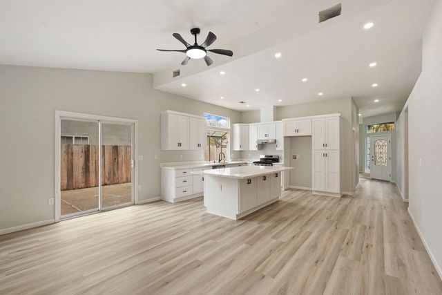 9673 Twin Creeks Ave, Stockton, CA 95219