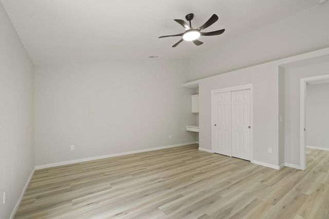 9673 Twin Creeks Ave, Stockton, CA 95219