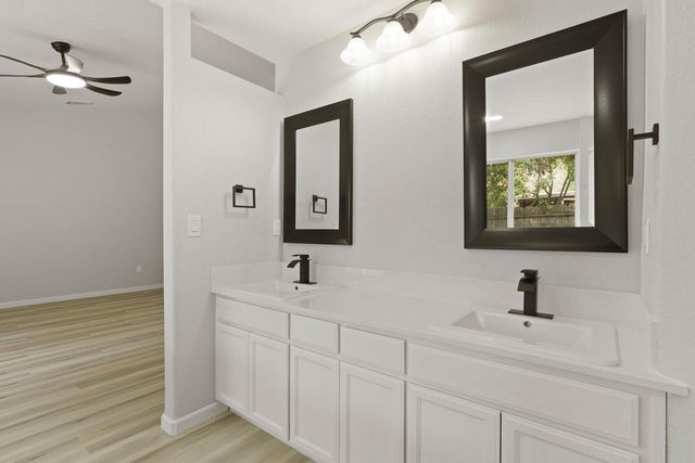 9673 Twin Creeks Ave, Stockton, CA 95219