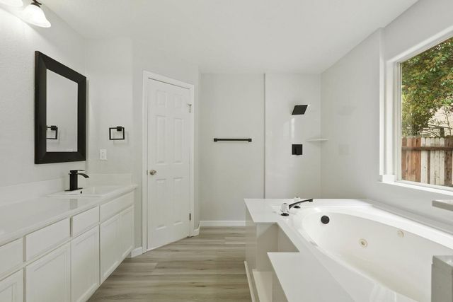 9673 Twin Creeks Ave, Stockton, CA 95219