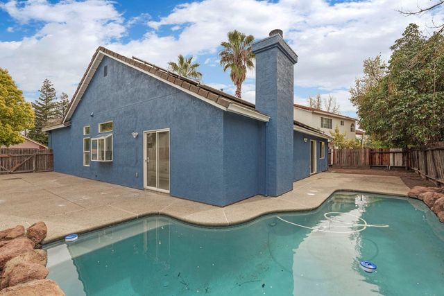 9673 Twin Creeks Ave, Stockton, CA 95219