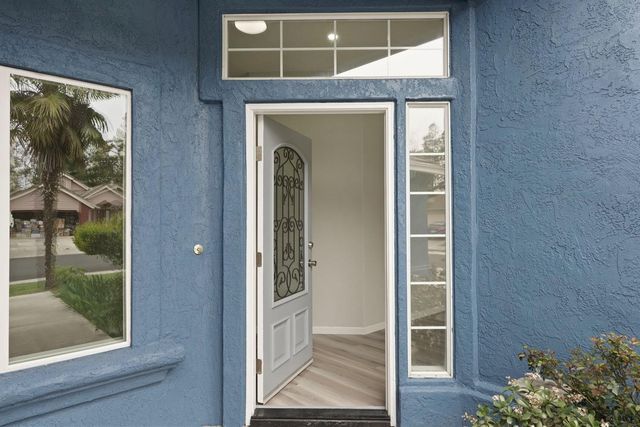 9673 Twin Creeks Ave, Stockton, CA 95219