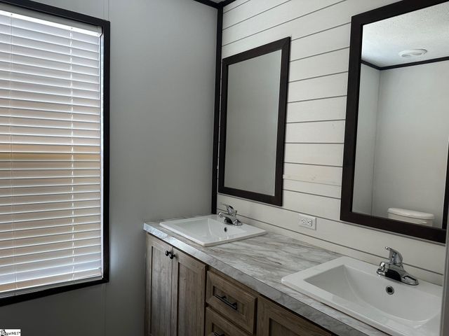 104 Crescent Hill Drive, Pickens, SC 29671