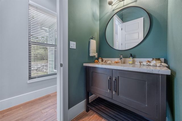 104 River Road CIR, Wimberley, TX 78676