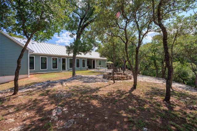 104 River Road CIR, Wimberley, TX 78676