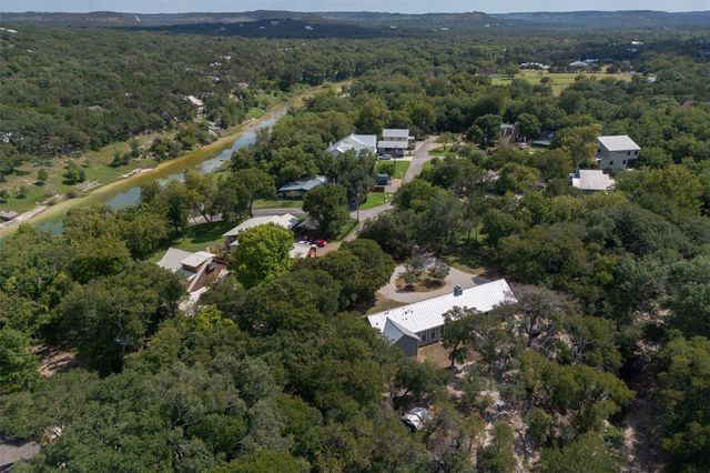 104 River Road CIR, Wimberley, TX 78676