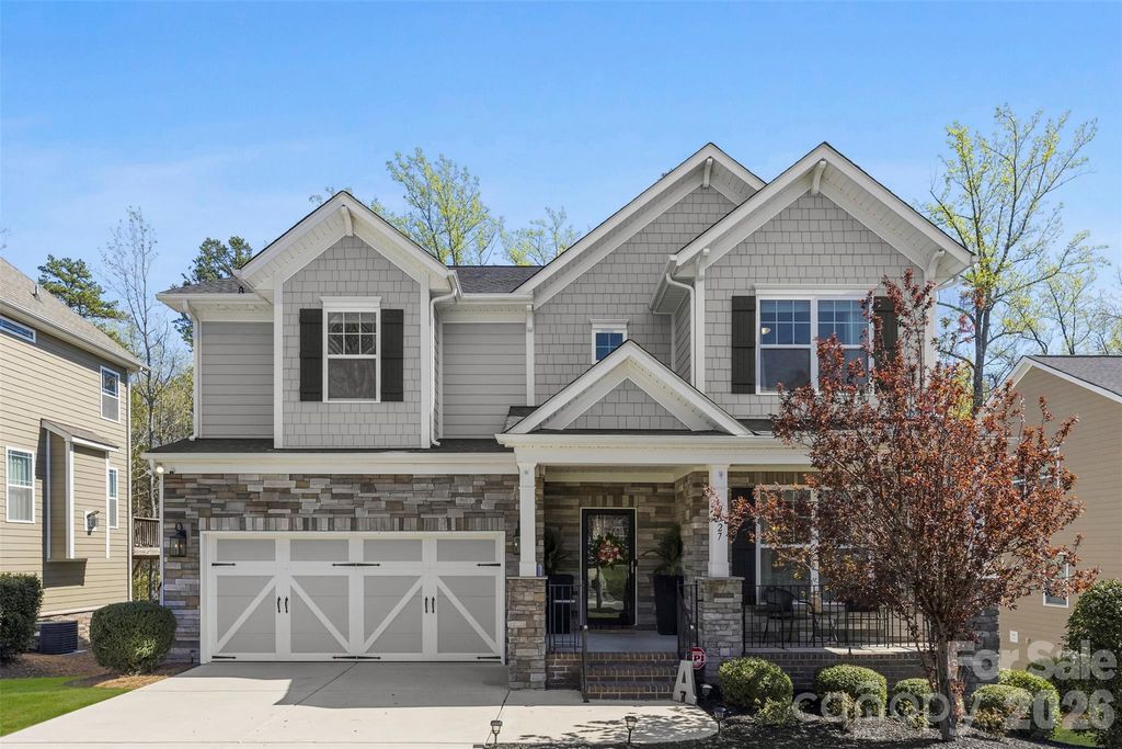9527 Spurwig Court, Charlotte, NC 28278