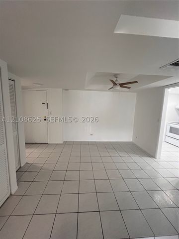 3650 Inverrary Dr 1Q, Lauderhill, FL 33319