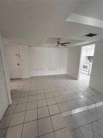 3650 Inverrary Dr 1Q, Lauderhill, FL 33319