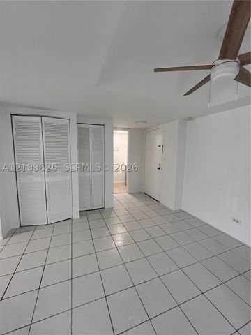 3650 Inverrary Dr 1Q, Lauderhill, FL 33319