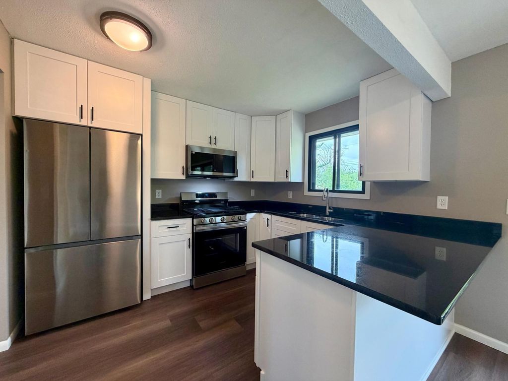 1612 69th Avenue N, Brooklyn Center, MN 55430 — photo 3
