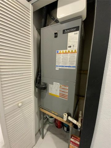 21221 NW 29th Ave, Miami Gardens, FL 33056