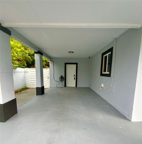 21221 NW 29th Ave, Miami Gardens, FL 33056