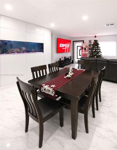 21221 NW 29th Ave, Miami Gardens, FL 33056