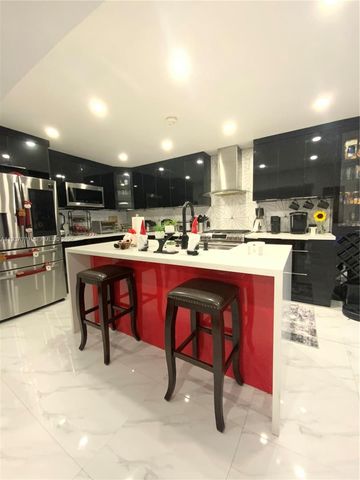 21221 NW 29th Ave, Miami Gardens, FL 33056