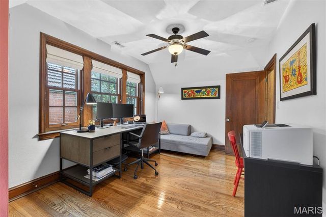 6329 San Bonita Avenue, Clayton, MO 63105