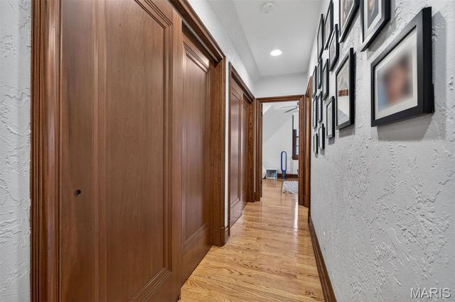 6329 San Bonita Avenue, Clayton, MO 63105