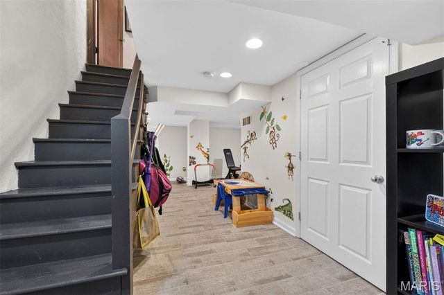 6329 San Bonita Avenue, Clayton, MO 63105