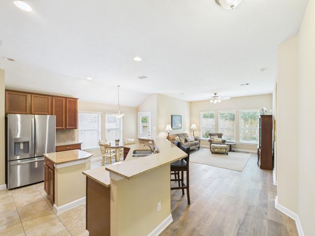 8543 Crescent Valley Lane, Humble, TX 77346