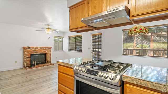 309 Regency Cir, Vacaville, CA 95687