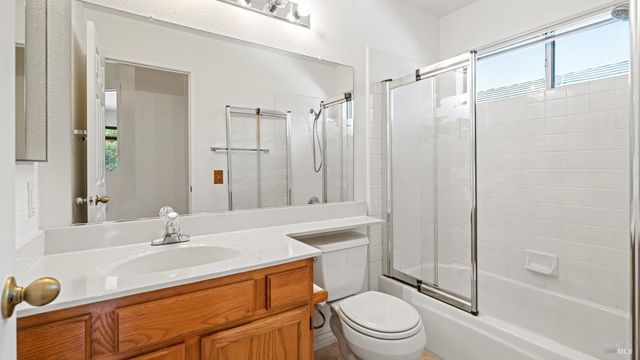 309 Regency Cir, Vacaville, CA 95687