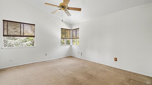 309 Regency Cir, Vacaville, CA 95687