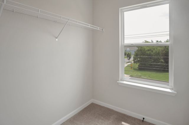 142 Rosebush Ln, Lebanon, TN 37087