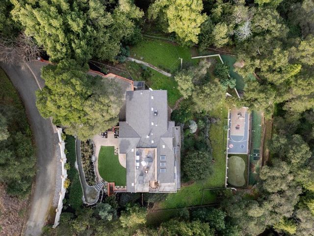 24793 Northcrest Lane, Los Altos Hills, CA 94024