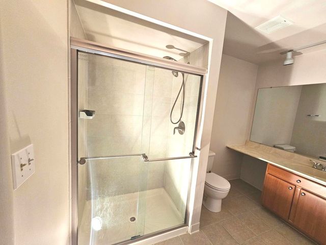 1018 CASTILIAN Court 205, Glenview, IL 60025