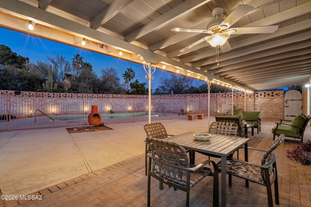 1112 W Maximilian Way, Tucson, AZ 85704