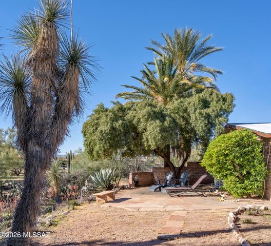 1112 W Maximilian Way, Tucson, AZ 85704