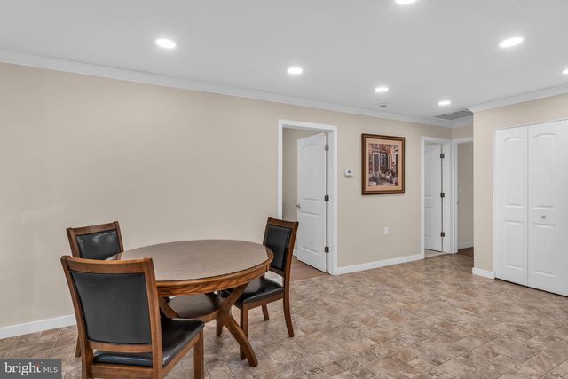 2 SURREY CT, Forked River, NJ 08731