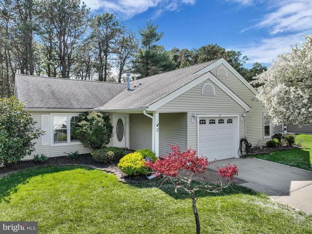 2 SURREY CT, Forked River, NJ 08731