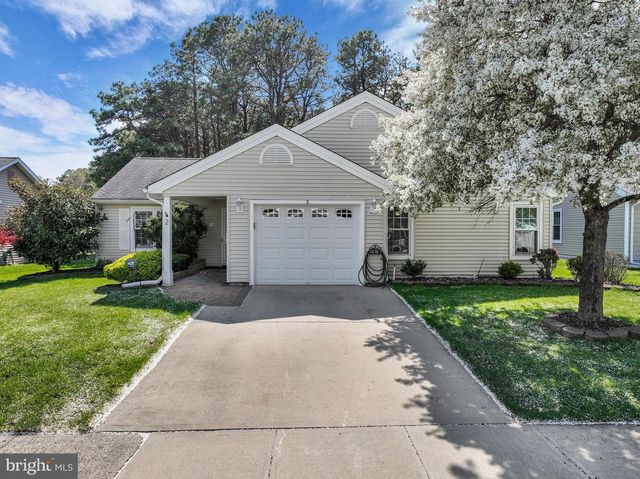 2 SURREY CT, Forked River, NJ 08731