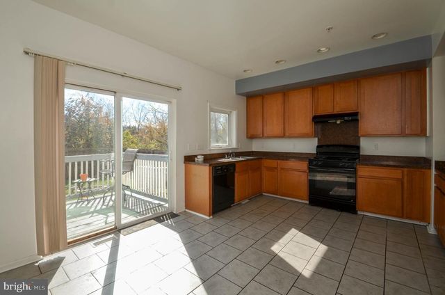 70 CHESAPEAKE ST, Lancaster, PA 17602