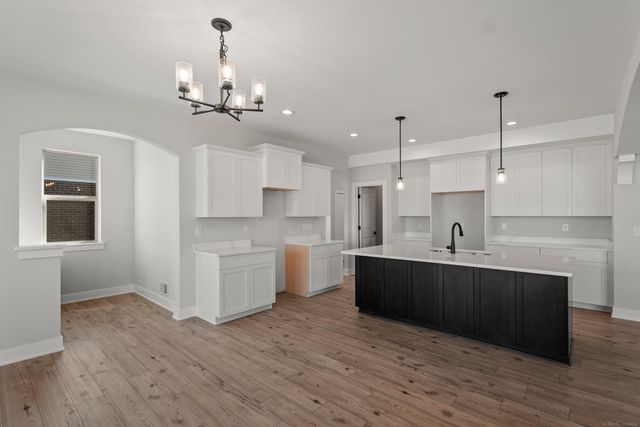 17317 Megan Drive 45, Macomb, MI 48042