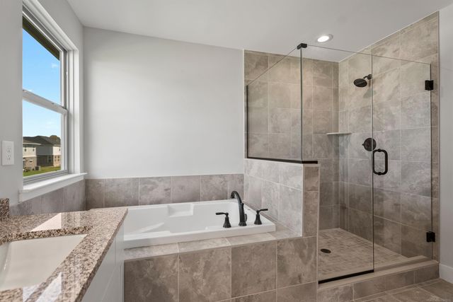 17317 Megan Drive 45, Macomb, MI 48042