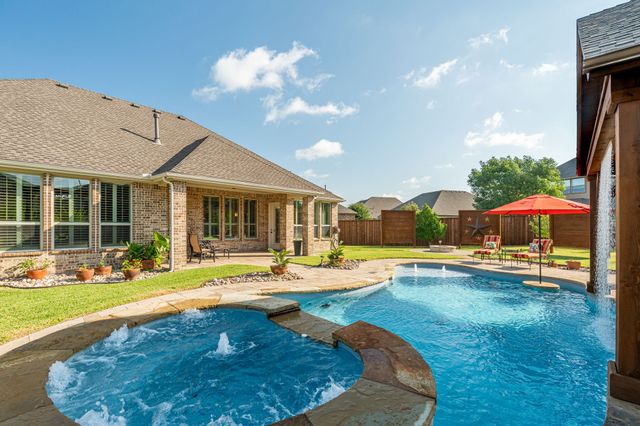 701 Lina Court, Murphy, TX 75094